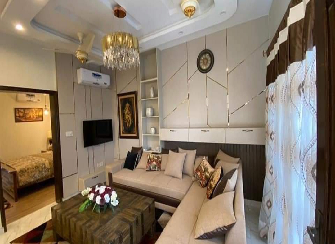 2 Bedrooms Apartment